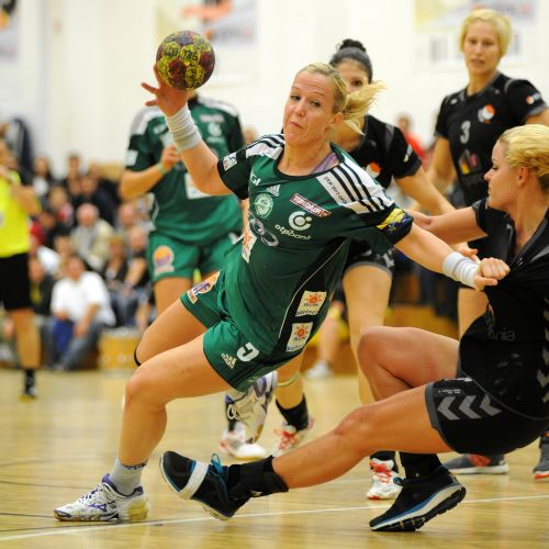 Loke-Heidi-Gyor-ETO-handball-003