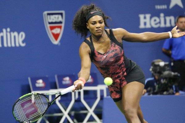 Serena-Williams-fekvo-tenisz-053