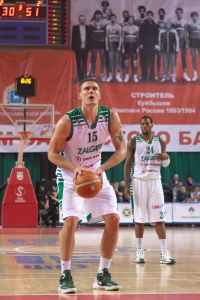 Javtokas-Robertas-basketball-001
