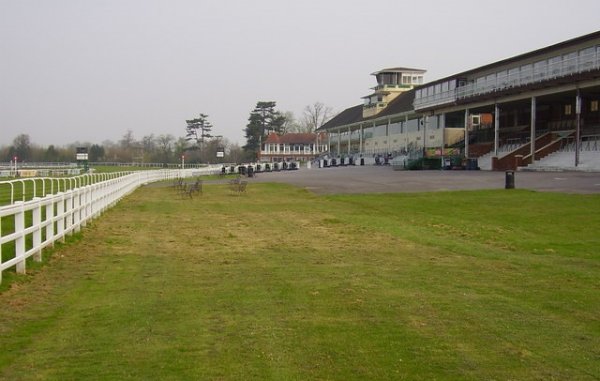 Lingfield-racecourse-002