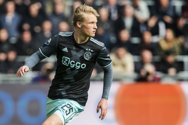 Kasper Dolberg Ajax 001