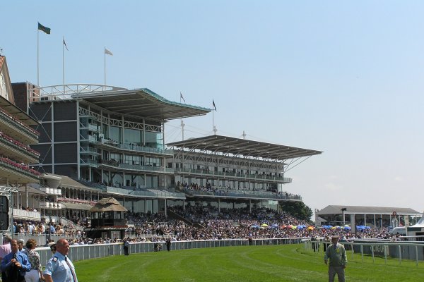 York-Racecourse-002