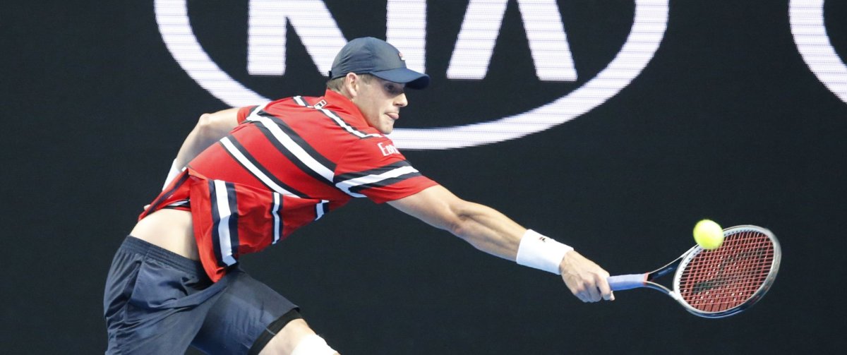 John Isner sosem remekelt az Australian Openen (Fotó: Leonard Zhukovsky/Shutterstock.com)